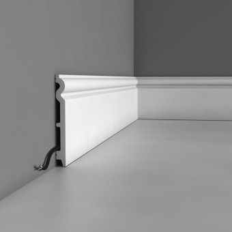 Lightweight skirting board