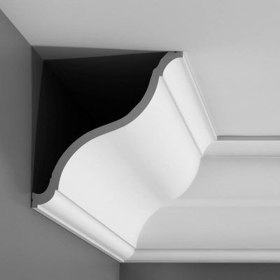 C335 Large plain cornice