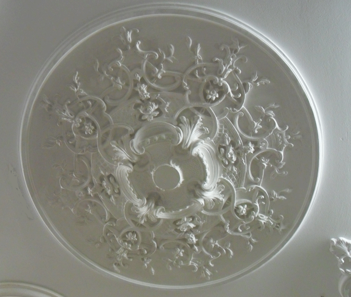 Cp37 Large Victorian Styled Plaster Ceiling Rose Wm Boyle Uk