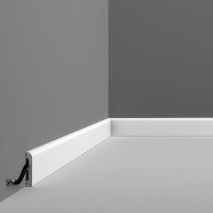 SX183 contemporary skirting board