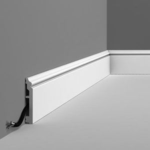 SX173 Regency skirting board